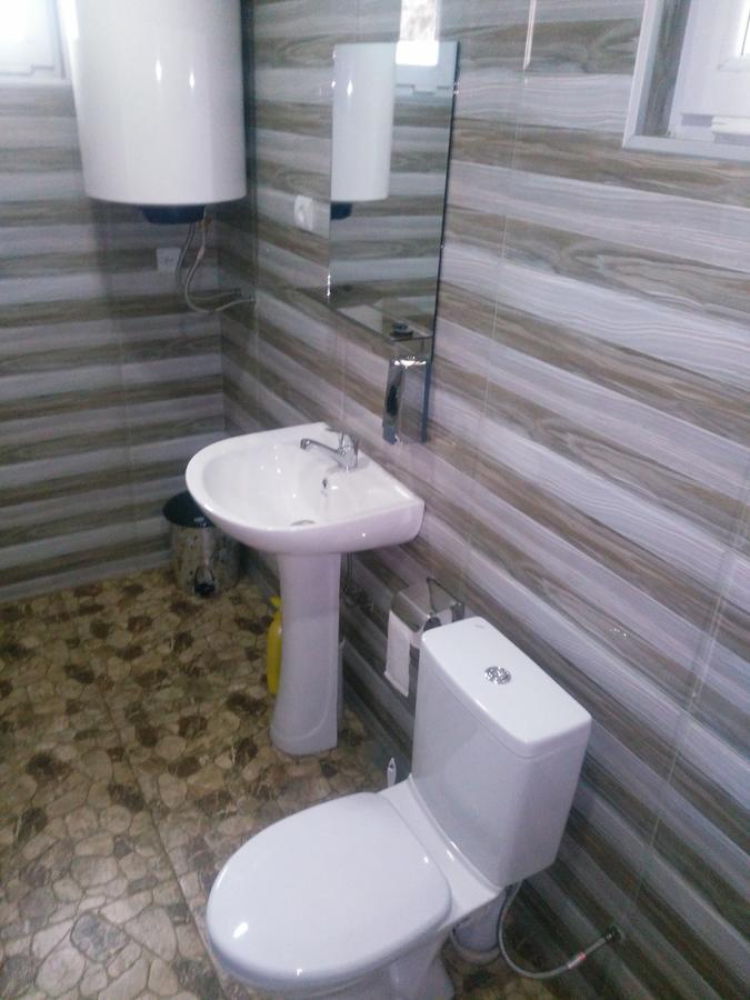 Guest House Katia Mestia Zewnętrze zdjęcie